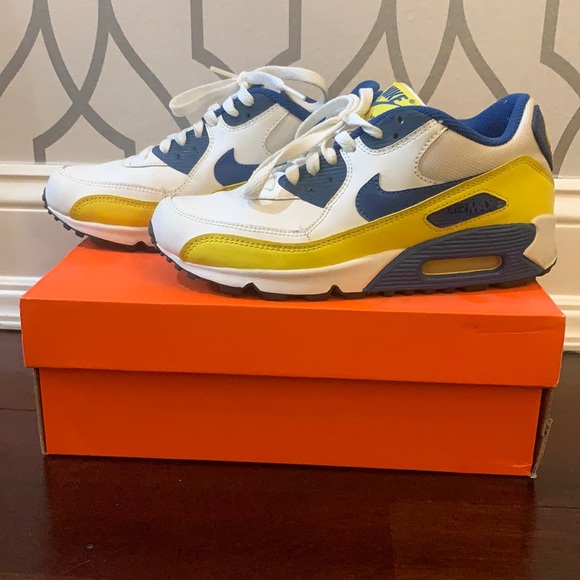 nike 270 louis vuitton